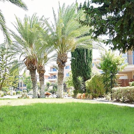 Holiday Apartment Walking Distance To The Sea Paphos Eksteriør billede