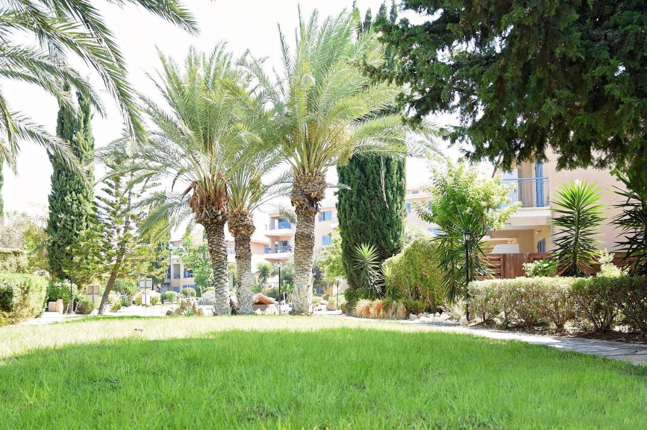 Holiday Apartment Walking Distance To The Sea Paphos Eksteriør billede